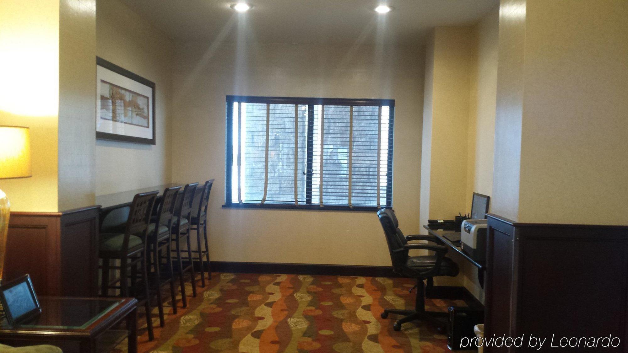 Holiday Inn Express And Suites Lubbock South By Ihg Eksteriør billede