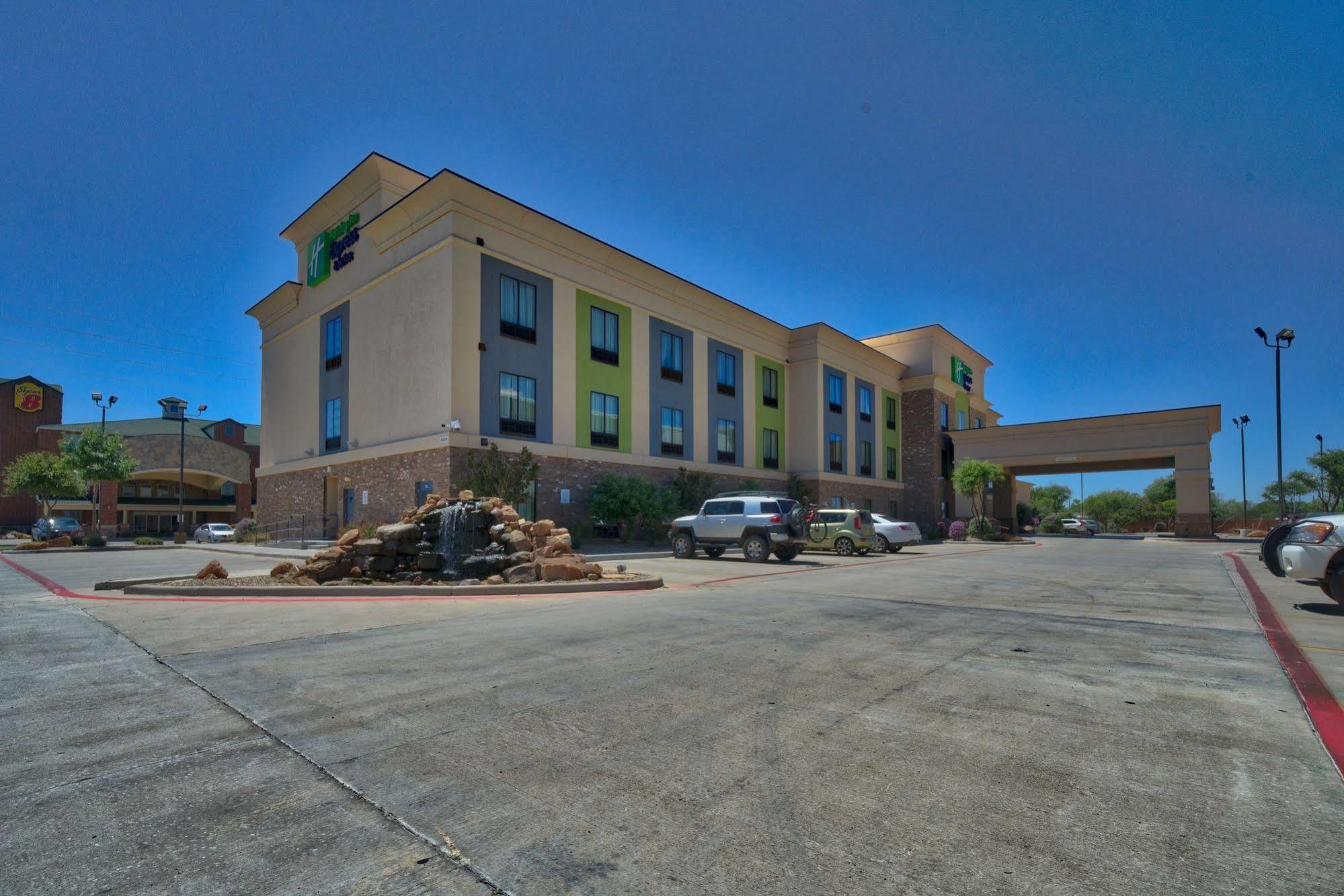 Holiday Inn Express And Suites Lubbock South By Ihg Eksteriør billede